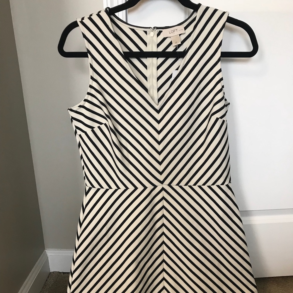 LOFT Cream Black Chevron Stripe Dress Sleeveless